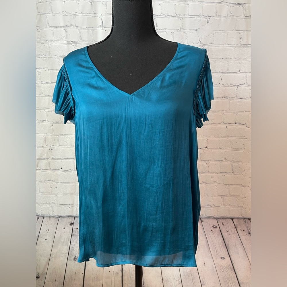 Banana Republic size large jade colored